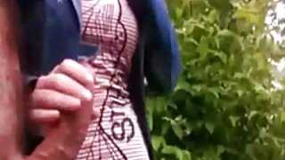 שלושתנו הנחנו את אמו ...