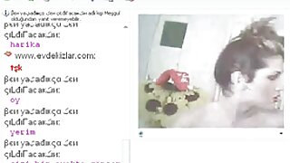 בלונדינית בוגרת עם י ...